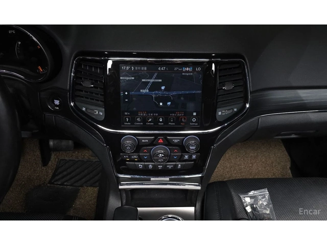 Jeep Grand cherokee 3.6* V6* 8ZF* LIMITED* ПОДГРЕВ* ОБДУХВАНЕ* 360КАМЕ - автомобили, коли, обяви за нови и употребявани 7