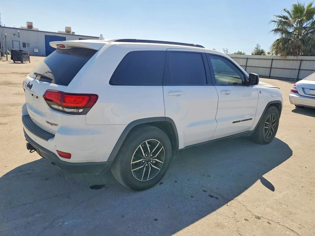Jeep Grand cherokee Trailhawk 5.7 V8 4x4 - автомобили, коли, обяви за нови и употребявани 2