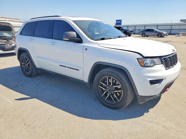Jeep Grand cherokee Trailhawk 5.7 V8 4x4 - автомобили, коли, обяви за нови и употребявани 3