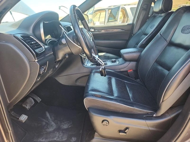 Jeep Grand cherokee - автомобили, коли, обяви за нови и употребявани 6