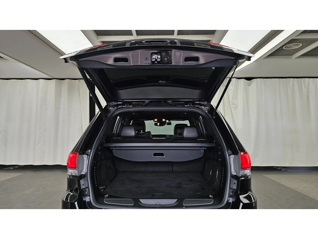 Jeep Grand cherokee 3.6 Overland 4x4 | Адаптивен круиз | Въздушно - автомобили, коли, обяви за нови и употребявани 15