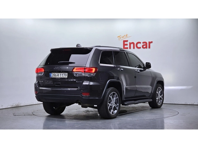 Jeep Grand cherokee 3.6 Limited | Панорама | Вентилация | Памет - автомобили, коли, обяви за нови и употребявани 1