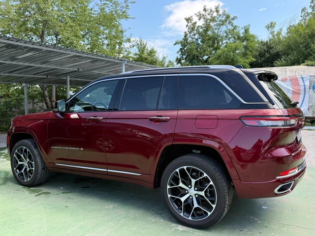Jeep Grand cherokee SUMMIT RESERVE - автомобили, коли, обяви за нови и употребявани 5