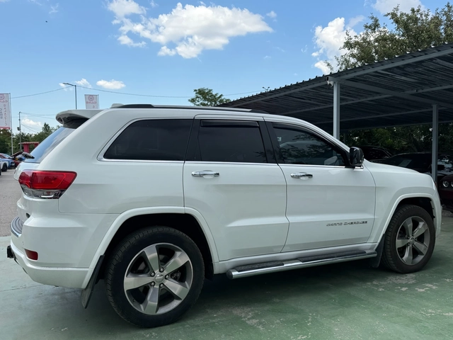 Jeep Grand cherokee 5.7 HEMI, OVERLAND - автомобили, коли, обяви за нови и употребявани 3