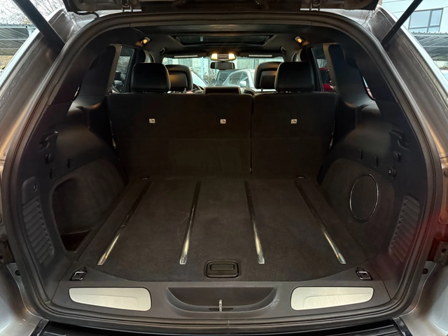 Jeep Grand cherokee OVERLAND - автомобили, коли, обяви за нови и употребявани 15