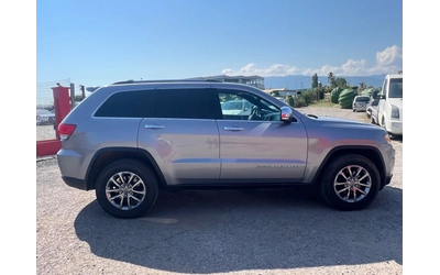 Jeep Grand cherokee - автомобили, коли, обяви за нови и употребявани 8