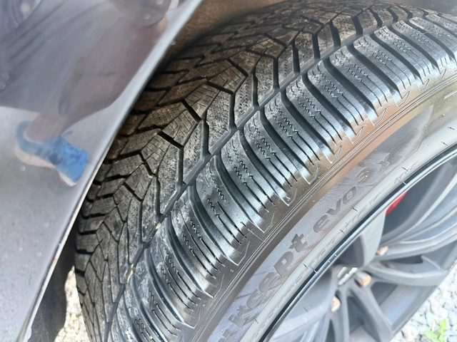 Jeep Grand cherokee 6.4SRT - автомобили, коли, обяви за нови и употребявани 16