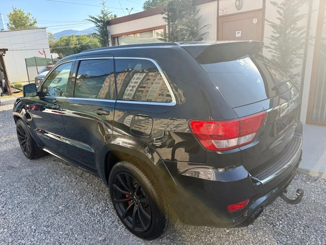 Jeep Grand cherokee 6.4SRT - автомобили, коли, обяви за нови и употребявани 2