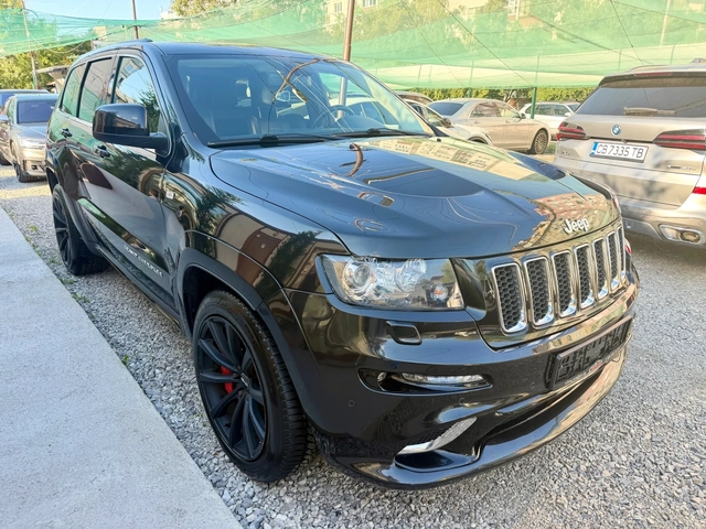 Jeep Grand cherokee 6.4SRT - автомобили, коли, обяви за нови и употребявани 5