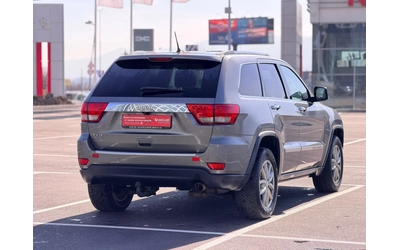 jeep-grand-cherokee - 4