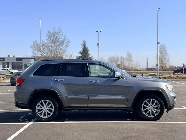 Jeep Grand cherokee 3.6 Бензин Лизинг 3200, евро първа вноска - автомобили, коли, обяви за нови и употребявани 7