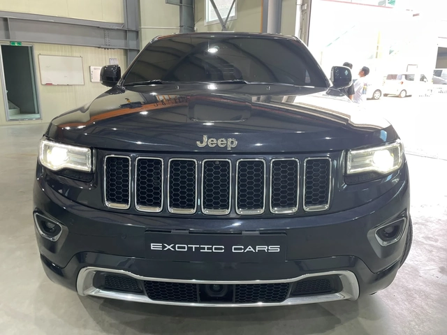 Jeep Grand cherokee 3.6 V6 ! Overland ! - автомобили, коли, обяви за нови и употребявани 1