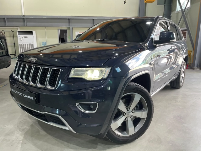 Jeep Grand cherokee 3.6 V6 ! Overland ! - автомобили, коли, обяви за нови и употребявани 2