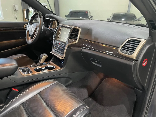 Jeep Grand cherokee 3.6 V6 ! Overland ! - автомобили, коли, обяви за нови и употребявани 9