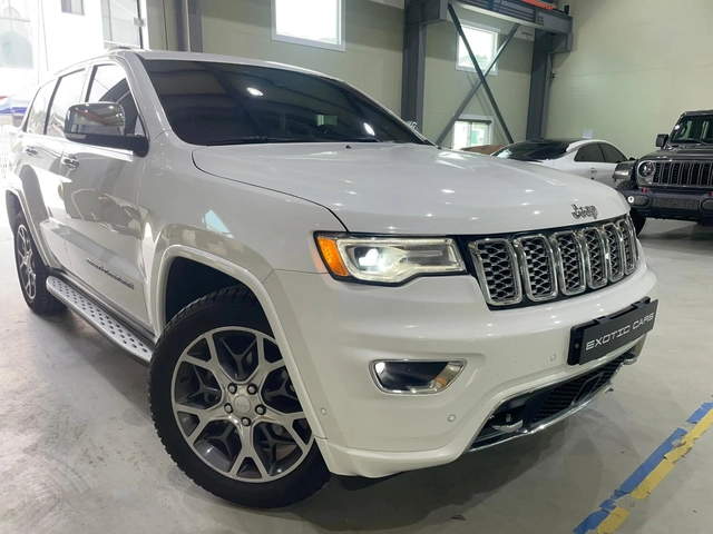 Jeep Grand cherokee 3.6 V6 ! Overland ! - автомобили, коли, обяви за нови и употребявани 0
