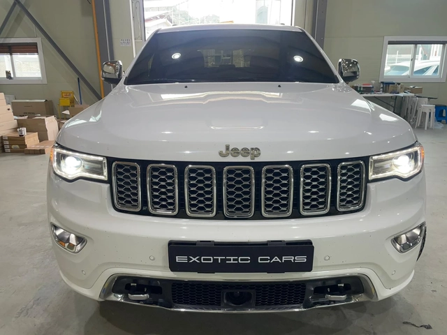 Jeep Grand cherokee 3.6 V6 ! Overland ! - автомобили, коли, обяви за нови и употребявани 1