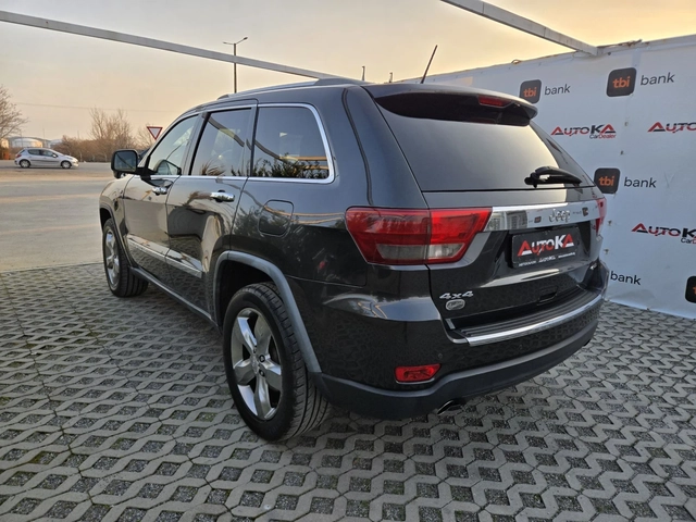Jeep Grand cherokee 3.0CRDI-240кс= OVERLAND= ОБДУХВАНЕ= ПАНО= КАМЕРА - автомобили, коли, обяви за нови и употребявани 4
