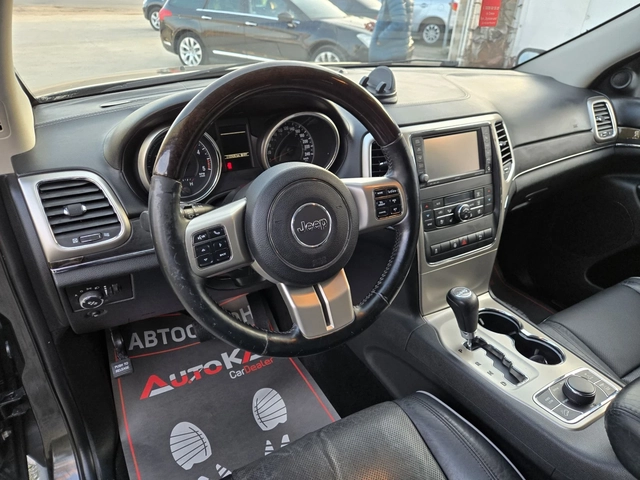 Jeep Grand cherokee 3.0CRDI-240кс= OVERLAND= ОБДУХВАНЕ= ПАНО= КАМЕРА - автомобили, коли, обяви за нови и употребявани 7