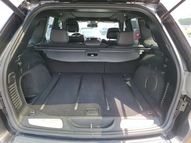 Jeep Grand cherokee SUMMIT* 5.7 V8 HEMI* HARMAN* DIS* PANO* ВЪЗДУХ - автомобили, коли, обяви за нови и употребявани 13