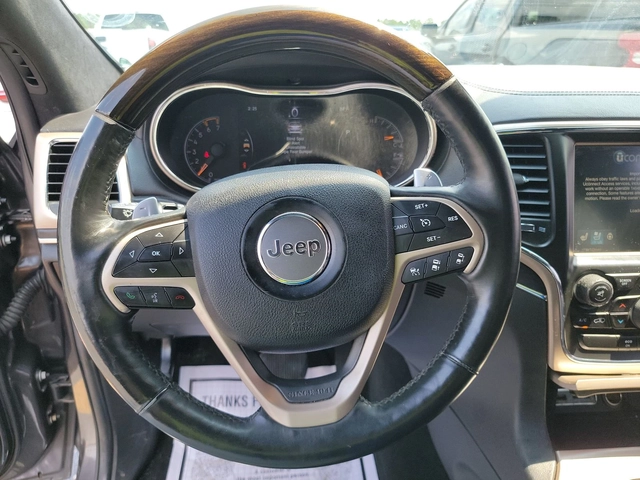 Jeep Grand cherokee SUMMIT* 5.7 V8 HEMI* HARMAN* DIS* PANO* ВЪЗДУХ - автомобили, коли, обяви за нови и употребявани 5