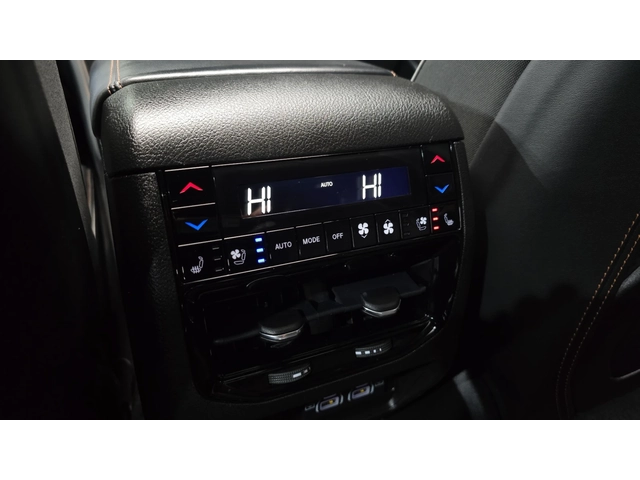 Jeep Grand cherokee 2022* SUMMIT* L* 360* ОБДУХ* DIS* PANO* MCINTOSH - автомобили, коли, обяви за нови и употребявани 15