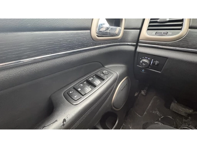 Jeep Grand cherokee SUMMIT* 5.7 HEMI* DIS* HARMAN* ОБДУХ* PANO* КРАЙНА - автомобили, коли, обяви за нови и употребявани 14