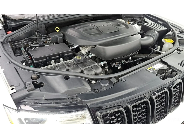 Jeep Grand cherokee SUMMMIT / ВЪЗДУХ / ОБДУХ / ПАНО / ДИСТРОНИК - автомобили, коли, обяви за нови и употребявани 5
