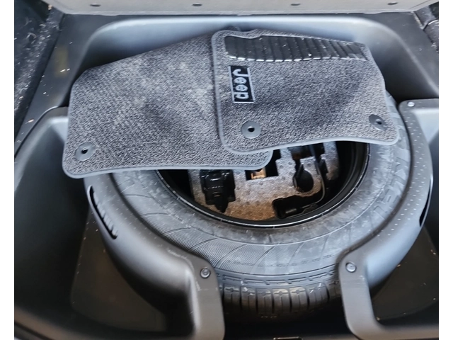 Jeep Grand cherokee Summit - автомобили, коли, обяви за нови и употребявани 14