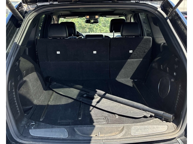 Jeep Grand cherokee Overland - автомобили, коли, обяви за нови и употребявани 13