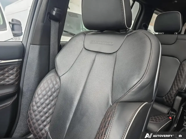 Jeep Grand cherokee Summit Reserve* МАСАЖ* 6места* V8 HEMI* FULL - автомобили, коли, обяви за нови и употребявани 14