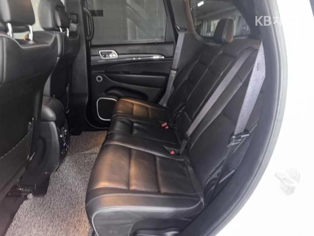 Jeep Grand cherokee 3.6 SUMMIT * КРАЙНА ЦЕНА* FULL - автомобили, коли, обяви за нови и употребявани 13