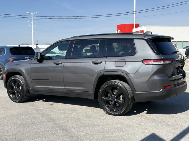 Jeep Grand cherokee Altitude / 6 Passenger / Sunroof 4x4 - автомобили, коли, обяви за нови и употребявани 1