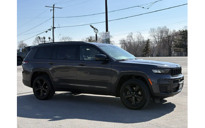 jeep-grand-cherokee-altitude-6-passenger-sunroof-4x4 - 3