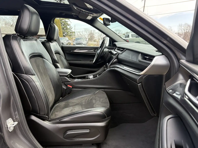 Jeep Grand cherokee Altitude / 6 Passenger / Sunroof 4x4 - автомобили, коли, обяви за нови и употребявани 8