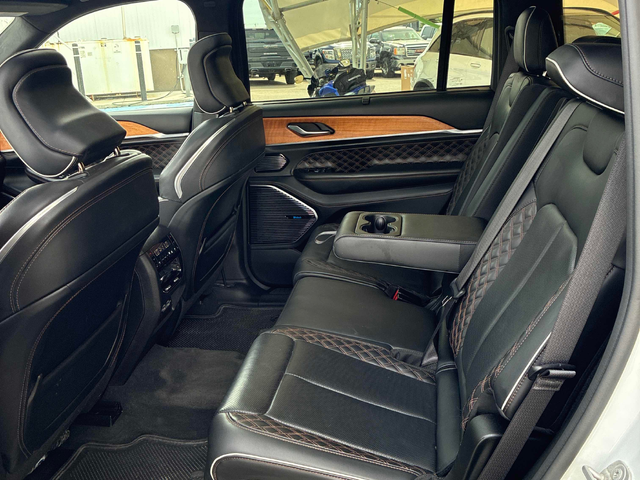 Jeep GRAND CHEROKEE L 3.6L 6cyl 4WD - автомобили, коли, обяви за нови и употребявани 13