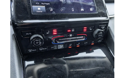 Jeep Grand cherokee Laredo | 7-Seater | Keyless Entry | Blind Spot 4x4 - автомобили, коли, обяви за нови и употребявани 16
