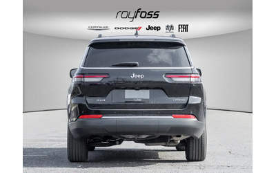 jeep-grand-cherokee-laredo-7-seater-keyless-entry-blind-spot-4x4 - 5