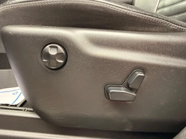 Jeep Grand cherokee Limited 4x4 - автомобили, коли, обяви за нови и употребявани 11
