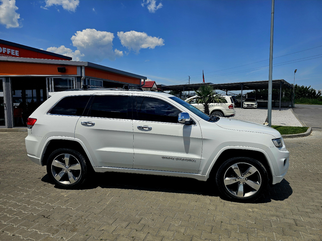 Jeep Grand cherokee Overland - автомобили, коли, обяви за нови и употребявани 7