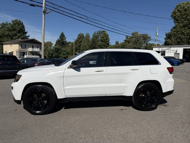 Jeep Grand cherokee OVERLAND V8 5.7L 4X4 CUIR TOIT PANORAMIQUE FULL! 4x4 - автомобили, коли, обяви за нови и употребявани 6