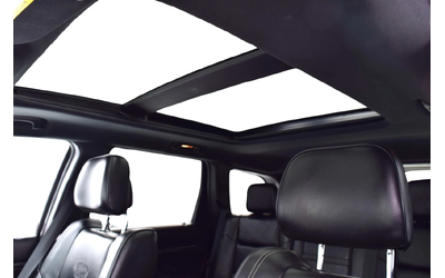 Jeep Grand Wagoneer OVERLAND - автомобили, коли, обяви за нови и употребявани 15