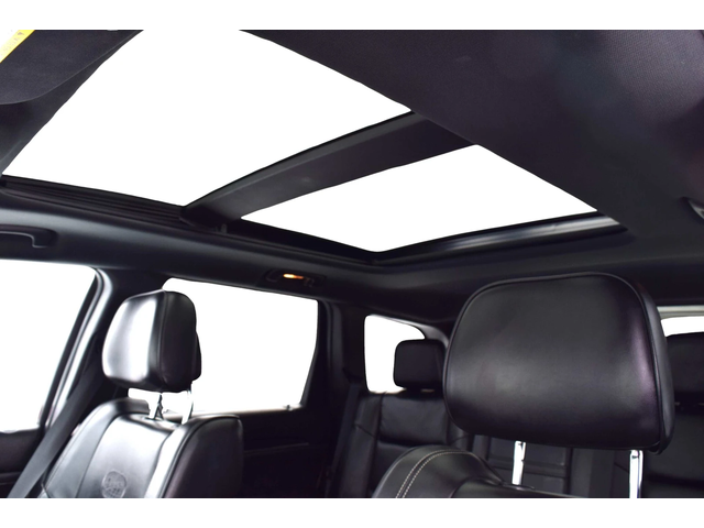 Jeep Grand Wagoneer OVERLAND - автомобили, коли, обяви за нови и употребявани 15