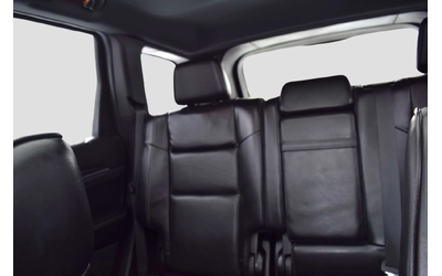 Jeep Grand Wagoneer OVERLAND - автомобили, коли, обяви за нови и употребявани 16