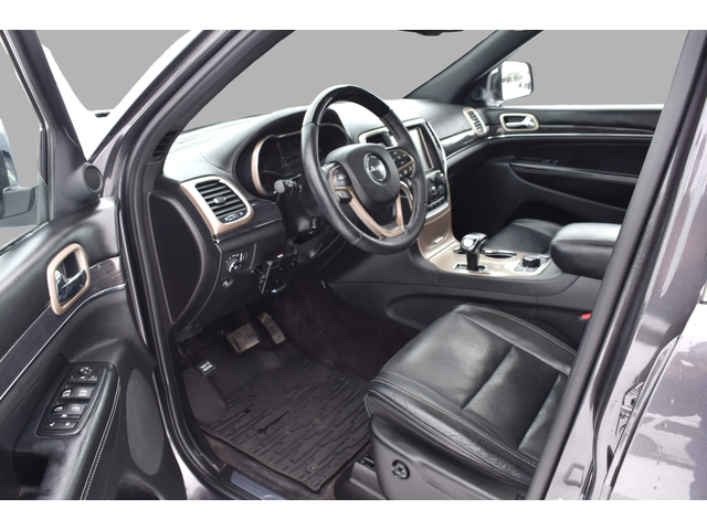 Jeep Grand Wagoneer OVERLAND - автомобили, коли, обяви за нови и употребявани 8