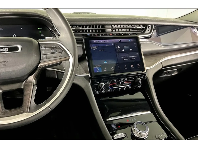 Jeep Grand Wagoneer Grand Cherokee 4xe - автомобили, коли, обяви за нови и употребявани 5