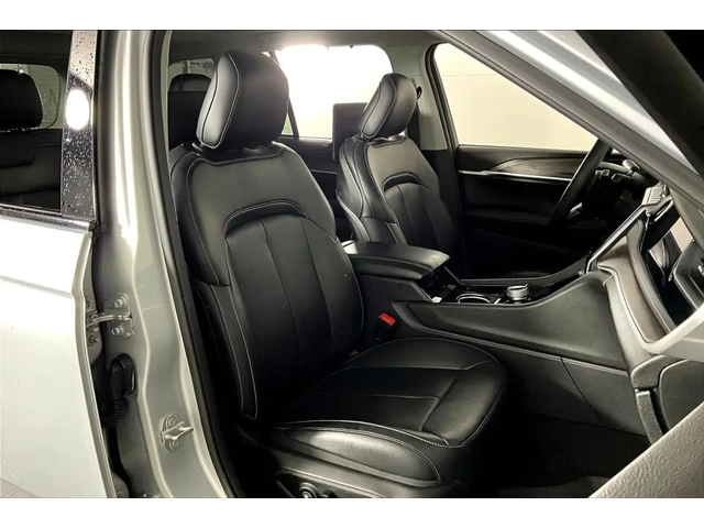 Jeep Grand Wagoneer Grand Cherokee 4xe - автомобили, коли, обяви за нови и употребявани 6