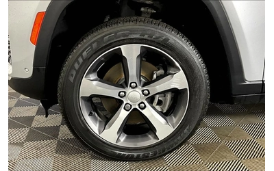 Jeep Grand Wagoneer Grand Cherokee 4xe - автомобили, коли, обяви за нови и употребявани 7