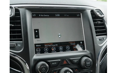 Jeep Grand Wagoneer Cherokee Limited - автомобили, коли, обяви за нови и употребявани 9