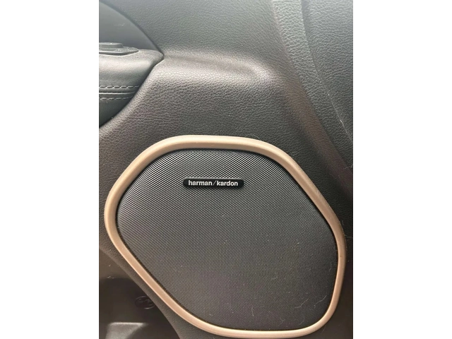 Jeep Grand Wagoneer Summit - автомобили, коли, обяви за нови и употребявани 14
