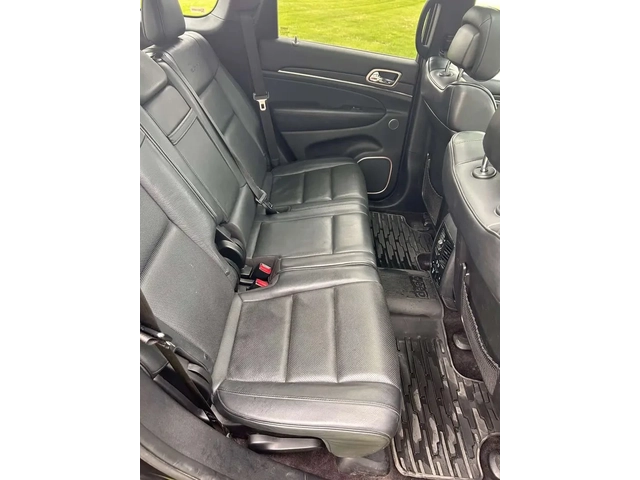 Jeep Grand Wagoneer Summit - автомобили, коли, обяви за нови и употребявани 6